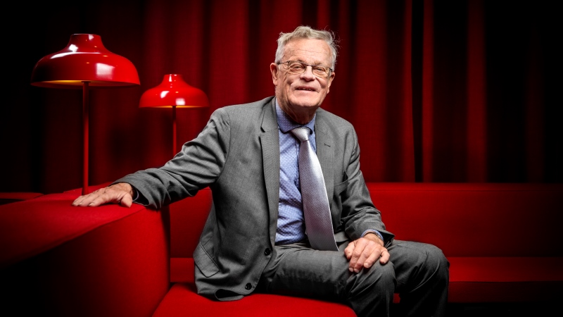 Allt färre kontanter
